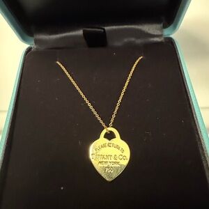 Tiffany & Co. Gold Heart Tag Necklace only worn 3 times